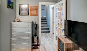 120 St Albans Ave, Madison, WI 53714