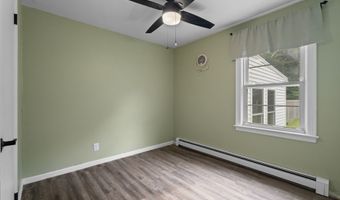 28 Gunnar Dr, Brooklyn, CT 06234