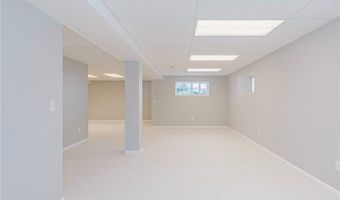480 Glen Hollow Cir, Aurora, OH 44202