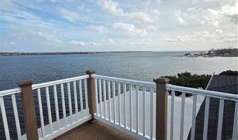 22 Hudson Pl 2, Cranston, RI 02905