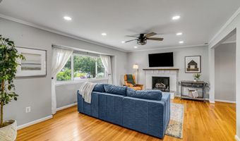 3804 LAKOTA Rd, Alexandria, VA 22303