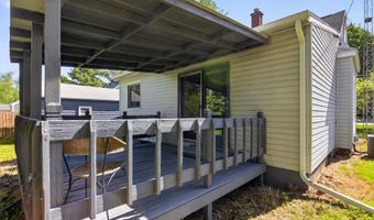 3320 Treat St, Adrian, MI 49221