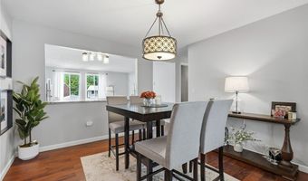4400 Laurel Oak Dr, Allison Park, PA 15101
