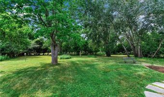 188 Reist St, Amherst, NY 14221