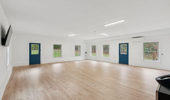 214 Thompson Rd, Arundel, ME 04046