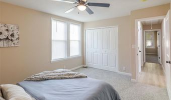 1836 Park Ave, Alton, IL 62002