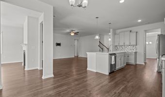 131 Sandy Springs Rd, Aberdeen, NC 28315