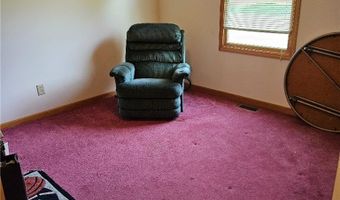 7071 Clark Rd, Atwater, OH 44201
