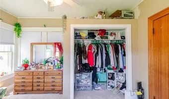 708 N 5th St, Atchison, KS 66002