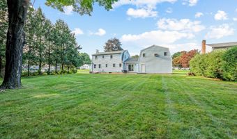 26 Willow Brook Rd, Bristol, CT 06010