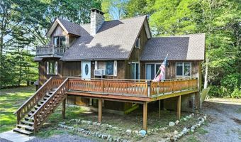 130 S Niantic Dr, Charlestown, RI 02813