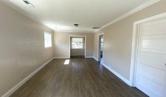 543 SPRUCE St, Brookings, OR 97415