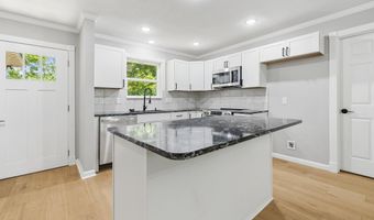 912 Bumpus Rd, Alexander, AR 72002