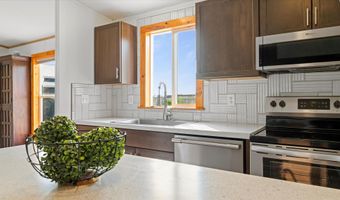 48106 E Mayo Lp, Benton City, WA 99320
