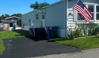 23 Bayview Park Ave, Middletown, RI 02842