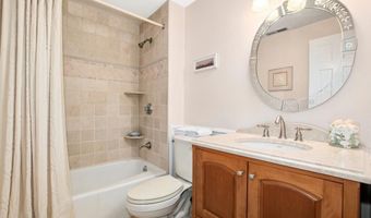 15 Devonshire Dr, Darien, CT 06820