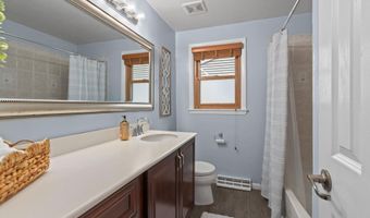 2213 N BENNETT St, Appleton, WI 54914