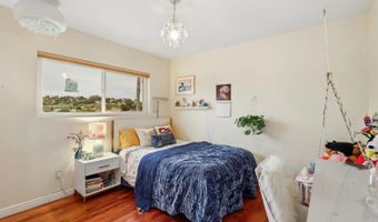 768 Sonrisa St, Solana Beach, CA 92075