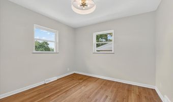 8419 Craighill Dr, Affton, MO 63123