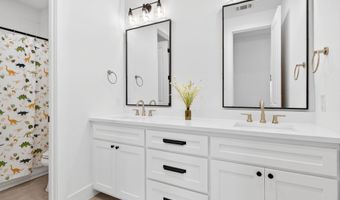 417 Kestrel Ct, Aledo, TX 76008