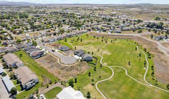 13610 W 8th Ct, Airway Heights, WA 99001