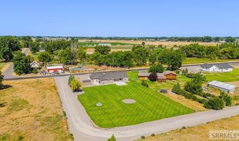 45 S Thompson Ln, Blackfoot, ID 83221
