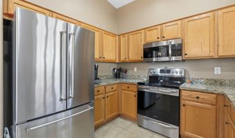 3180 E GLENEAGLE Dr, Chandler, AZ 85249