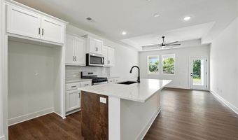 1665 N Grayhawk Dr, Basehor, KS 66007