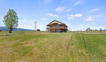 136 Goslin Loop, Cascade, ID 83611