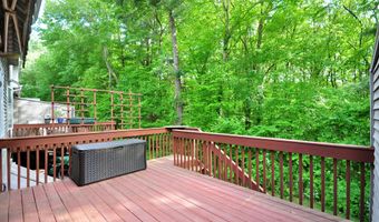 202 Castlewood Dr 202, Bloomfield, CT 06002