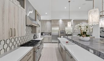 43 Crested Cloud Way, Las Vegas, NV 89135