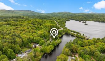 37 High St, Bradford, NH 03221