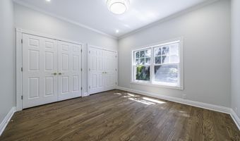 124 Manzanita St, Ashland, OR 97520