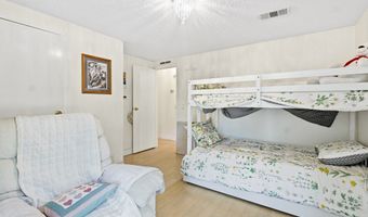 1349 27th Pl, Bell, FL 32619