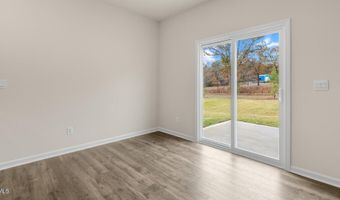 971 Misty Creek Dr, Aberdeen, NC 28315