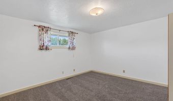 420 Taylor St, American Falls, ID 83211