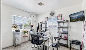 107 W 11TH St, Casa Grande, AZ 85122
