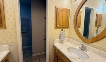 302 Poplar St, Hico, TX 76457