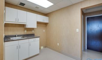 520 S Jefferson St, Athens, AL 35611