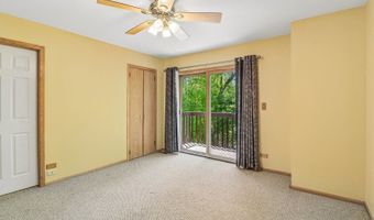782 Highview Ct C, Antioch, IL 60002