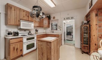 14 Whispering Pines Ln, Big Timber, MT 59052
