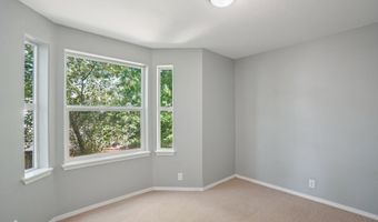 20516 NW SEDONA Ln, Beaverton, OR 97006