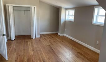 88 Reed St, Warwick, RI 02886