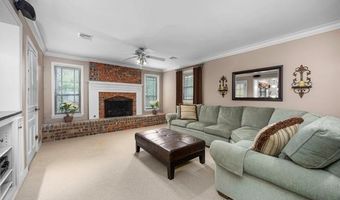 4700 Clearview Dr, Bartlesville, OK 74006