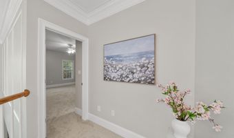 2086 Autumn Hill Dr, Ann Arbor, MI 48103