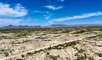 70 Bad Bunny Rd, Alpine, TX 79830