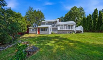 33 Shirley Dr, Cumberland, RI 02864