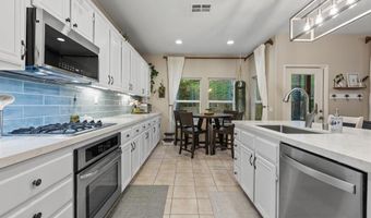 3297 Meadow Crest Pl, Escondido, CA 92027