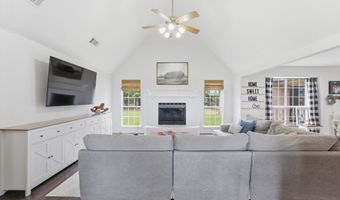 210 County Road 2696, Alvord, TX 76225