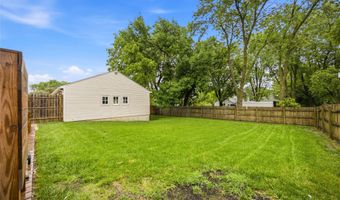 727 22nd Ave SW, Altoona, IA 50009